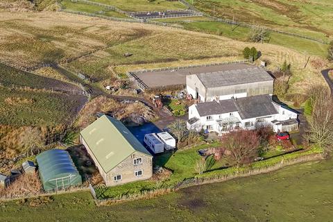3 bed property, in Lumb Slack Farm Estate, £800,000
