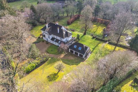 9 bed property, in Gillotts Lane, £3,500,000