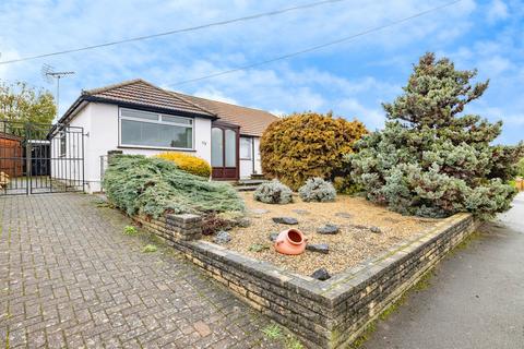2 bed property, in Carpenders Avenue, £500,000