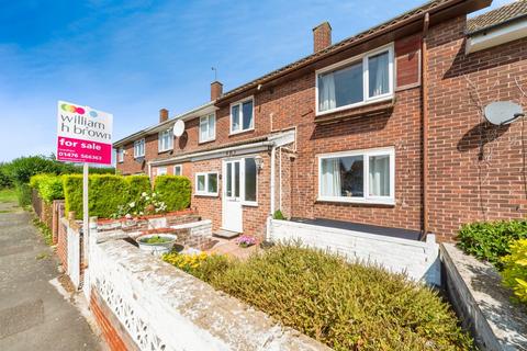 3 bed property, in Ambergate Walk, £120,000