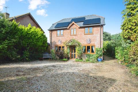8 bed property, in School Road, £1,200,000