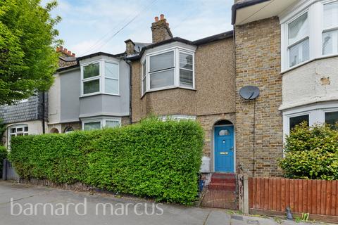 2 bed property, in Northborough Road, £370,000