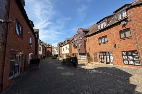 3 bed property, in Church Mews, £80,000