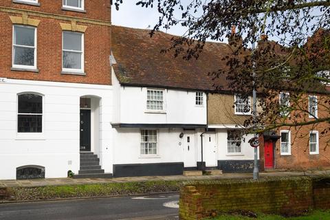 3 bed property, in London Road, £375,000