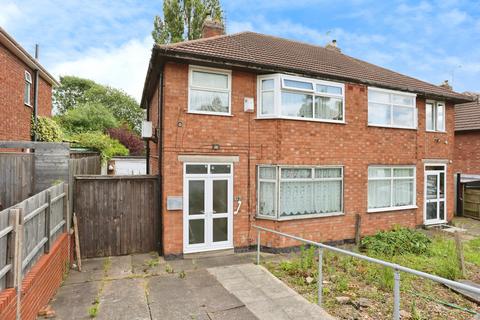 3 bed property, in Chestnut Avenue, £280,000