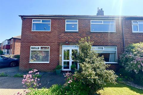 4 bed property, in Cleveland Avenue, £285,000