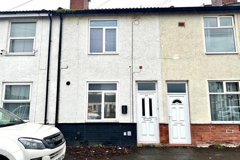 2 bed property, in Balne Avenue, £150,000