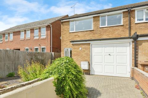 3 bed property, in Brookfield Street, £230,000