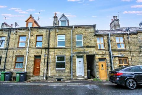 2 bed property, in New Mill Road, £90,000
