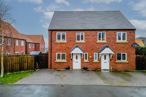 3 bed property, in Eperson Way, £270,000