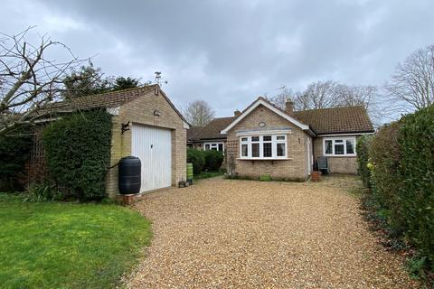 3 bed property, in High Street, £590,000