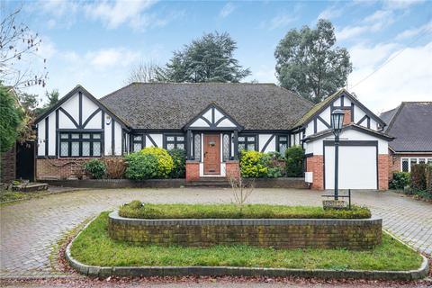 4 bed property, in The Warren, £1,900,000