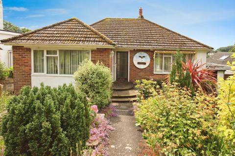 2 bed property, in Brunel Avenue, £270,000