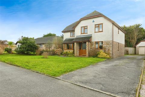 4 bed property, in Carriage Parc, £450,000