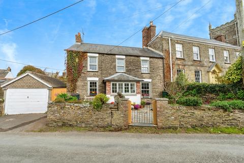 3 bed property, in Churchtown, £450,000
