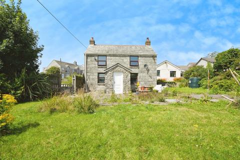 3 bed property, in Goverseth Road, £230,000