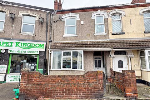 5 bed property, in GRIMSBY ROAD, £109,950