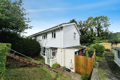 3 bed property, in Rushlake Road, £325,000