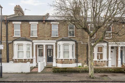 1 bed property, in Troughton Road, £300,000