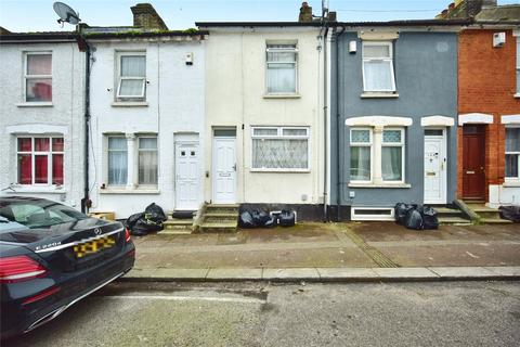 3 bed property, in Upper Luton Road, £210,000