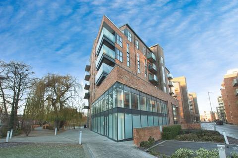 2 bed property, in William Mundy Way, £315,000
