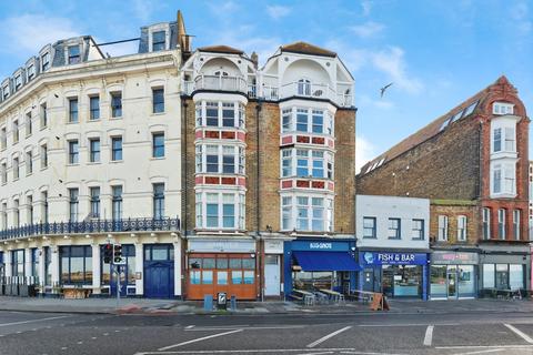 2 bed property, in Marine Drive, £150,000