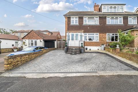 3 bed property, in Bower Road, £460,000