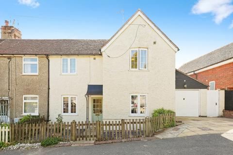 3 bed property, in Church Lane, £350,000