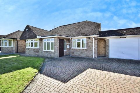 4 bed property, in Lewson Street, £475,000