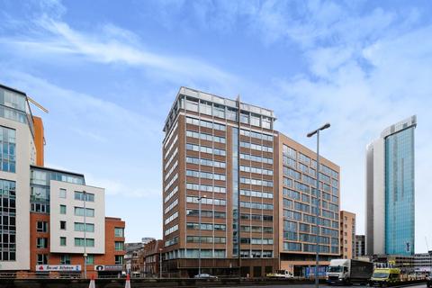 1 bed property, in Westside One, £75,000