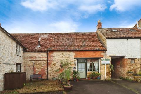 3 bed property, in Broadwell, £315,000