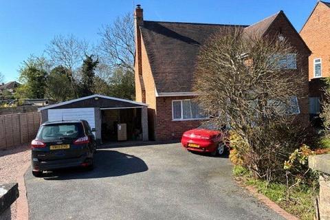 3 bed property, in Callowbrook Lane, £350,000