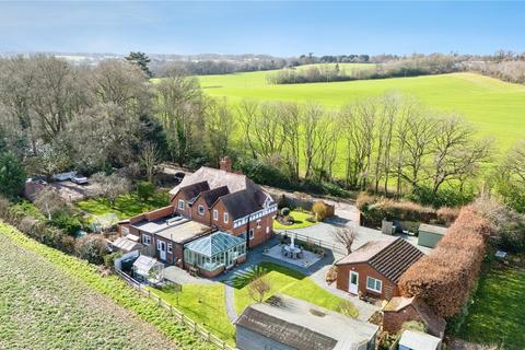 3 bed property, in Beausale Lane, £750,000