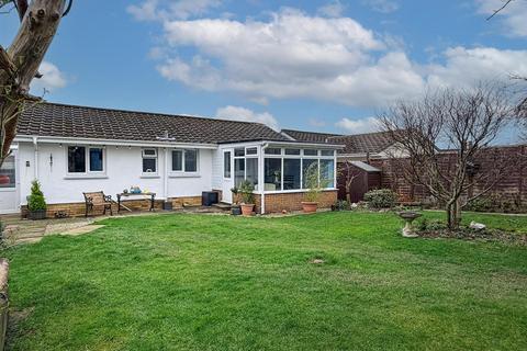 2 bed property, in Fairfield, £325,000