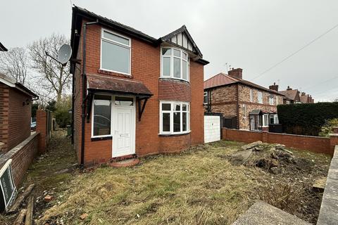 3 bed property, in Knowsley Road, £250,000