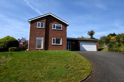 3 bed property, in Mount Brookbank, £625,000