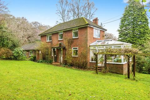 4 bed property, in Minstead, £895,000