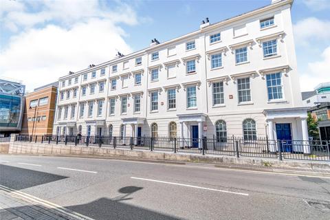 3 bed property, in Portland Terrace, £210,000