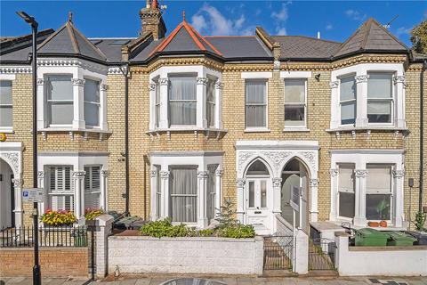 3 bed property, in Elms Crescent, £1,650,000