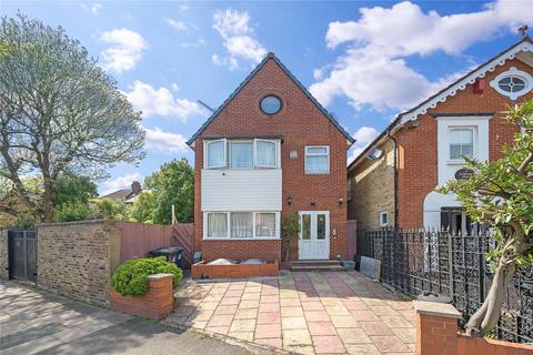 4 bed property, in St. Dunstans Avenue, £1,100,000