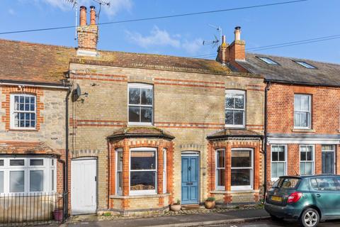 3 bed property, in Park Street, £735,000