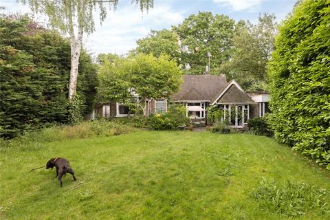 4 bed property, in Princes Way, £2,500,000