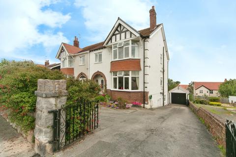 4 bed property, in Heenan Road, £355,000
