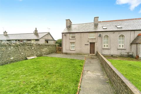 2 bed property, in Wesley Street, £110,000