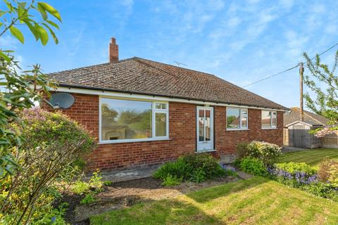 3 bed property, in Ash Grove, £230,000