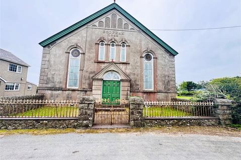 Studio, in Capel Boduan, £160,000