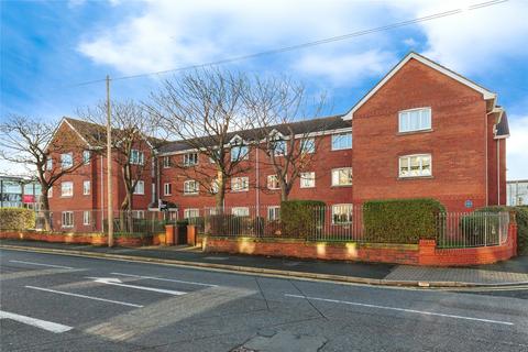 1 bed property, in Hornby Road, £60,000