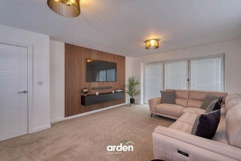 4 bed property, in Priory Road, £440,000