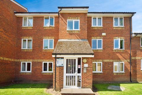 2 bed property, in Liden Close, £230,000