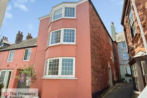 4 bed property, in Market Street, £575,000